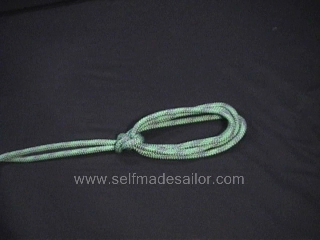 A knot tying video showing how to tie a Portuguese Bowline on the Bight.